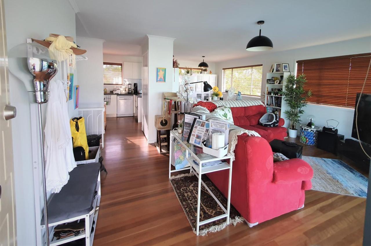 Amazing Location-private In A Share House-2 Available!! * Brisbane